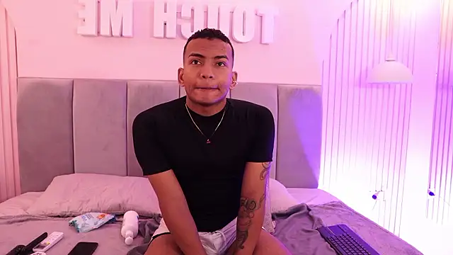 Rafa2004Cruz online show from 02/27/26, 12:27