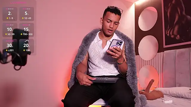 Rafa2004Cruz online show from 04/13/26, 01:15