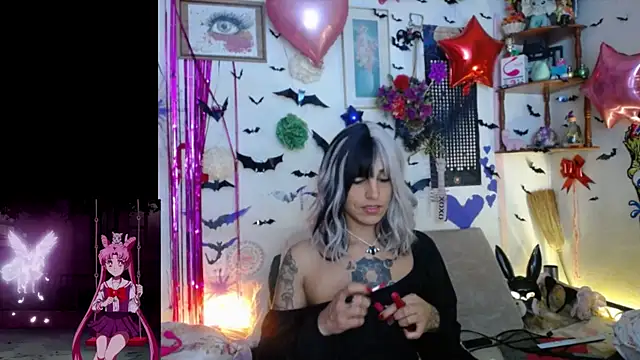purplekattlyn online show from 04/02/26, 10:00