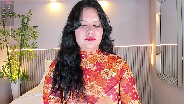 GeorginaReyes online show from 03/17/25, 10:51