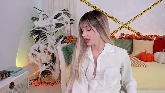 angel claire online show from 10/24/25, 10:31