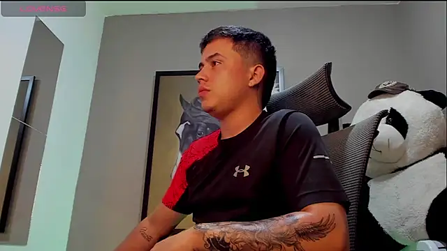 mattiwsmorris  online show from 09/25/25, 03:23