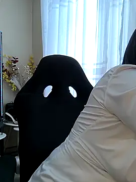 Mrsvictoriaaa online show from 04/08/26, 07:26