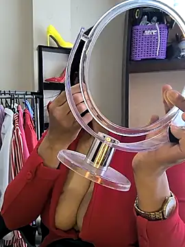 Mrsvictoriaaa online show from 04/04/26, 07:53