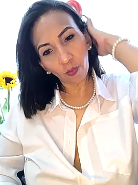 Mrsvictoriaaa online show from 02/14/26, 07:58