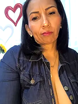 Mrsvictoriaaa online show from 02/13/26, 07:58