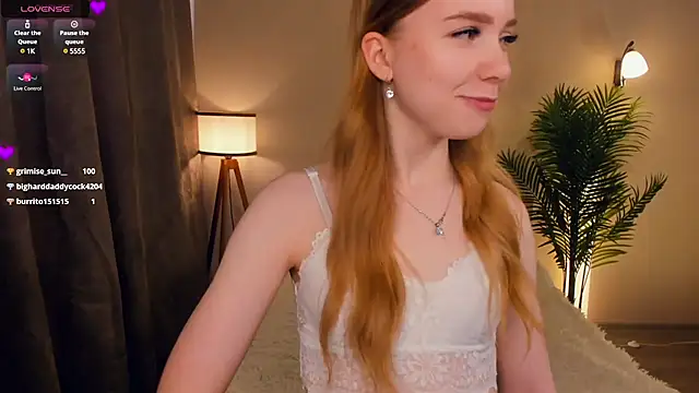 FloraBonde online show from 02/27/25, 01:28