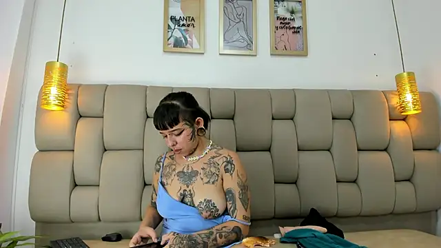 Braylen Sanchez online show from 03/10/25, 09:29