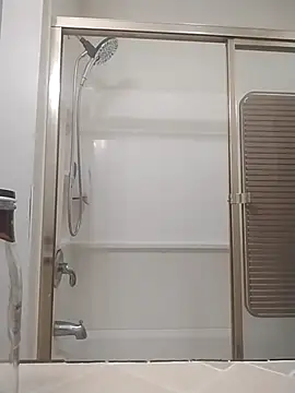 Snapshot of KingSlim56 chatting on 09/30/25, 02:01 KingSlim56 online show from 09/30/25, 02:01