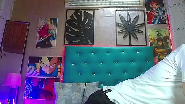 LiamAndrewzz online show from 11/27/25, 04:51