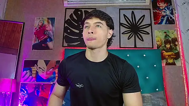 LiamAndrewzz online show from 04/12/26, 04:16