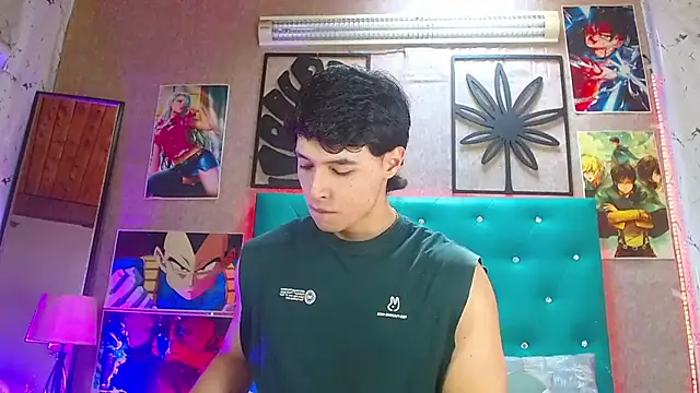 LiamAndrewzz online show from 01/08/26, 04:57