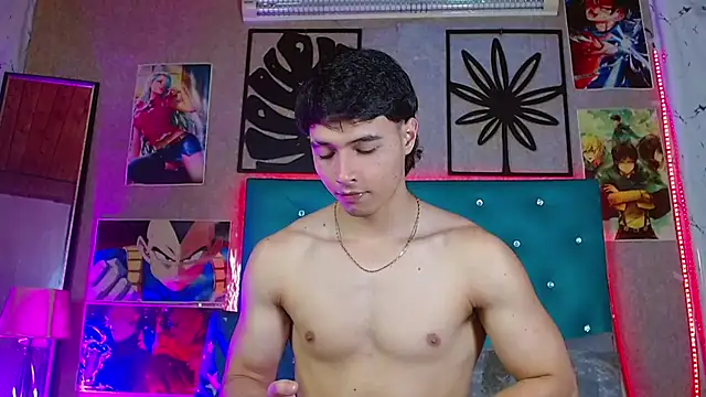 LiamAndrewzz online show from 04/11/26, 07:45