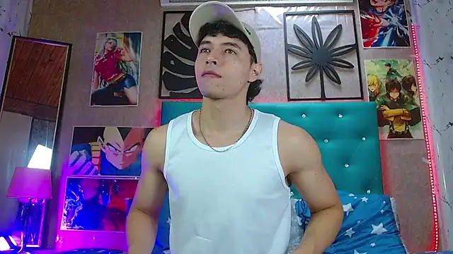 LiamAndrewzz online show from 10/10/25, 05:47