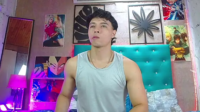 LiamAndrewzz online show from 10/17/25, 05:37