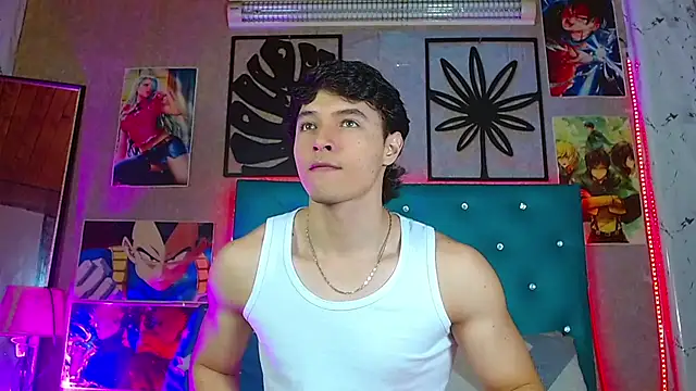 Snapshot of LiamAndrewzz chatting on 07/20/26, 03:36 LiamAndrewzz online show from 07/20/26, 03:36