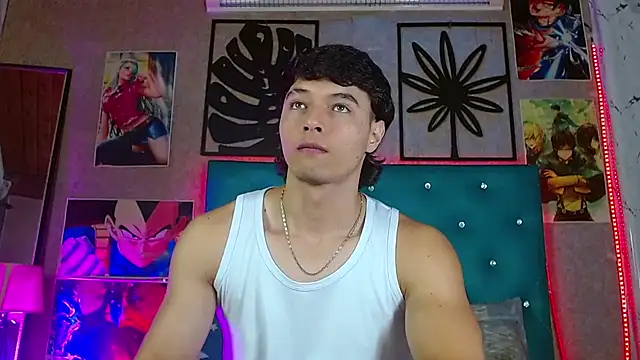LiamAndrewzz online show from 06/01/26, 05:29
