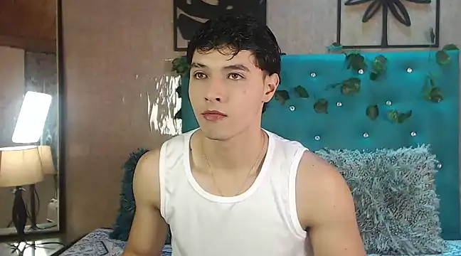 LiamAndrewzz online show from 02/25/25, 06:33