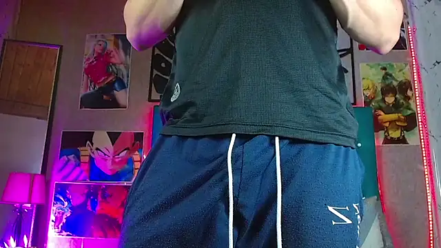 LiamAndrewzz online show from 04/24/26, 04:03