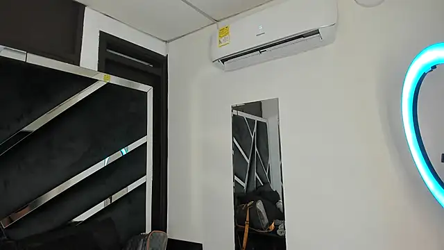 Rubyxht online show from 12/14/25, 12:33