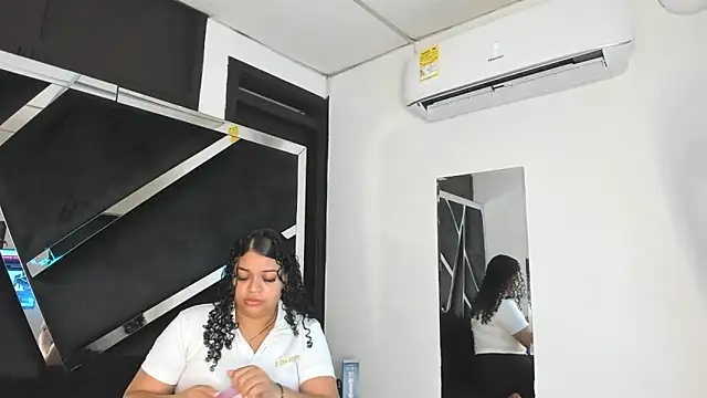 Rubyxht online show from 11/21/25, 12:37