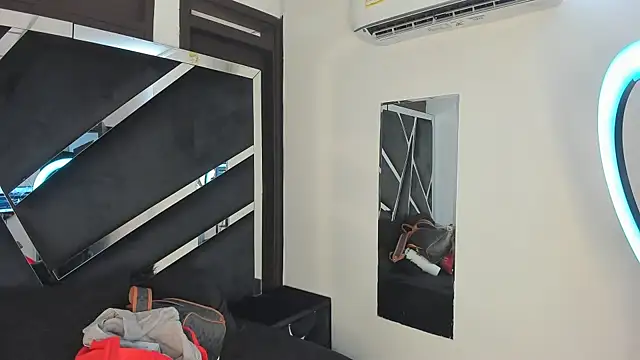 Rubyxht online show from 10/12/25, 12:39