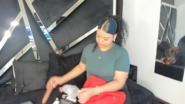 Rubyxht online show from 09/15/25, 12:38