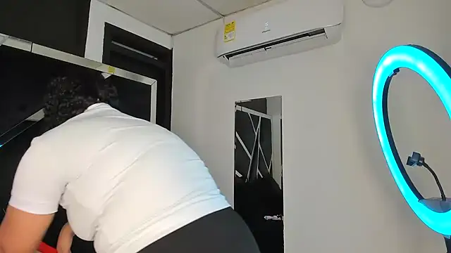 Rubyxht online show from 11/14/25, 12:31