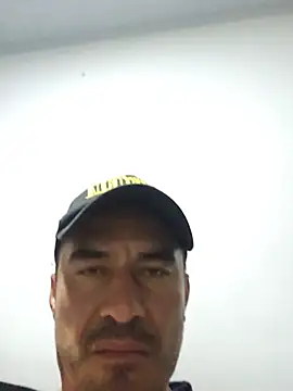 Iuver online show from 07/23/26, 06:48