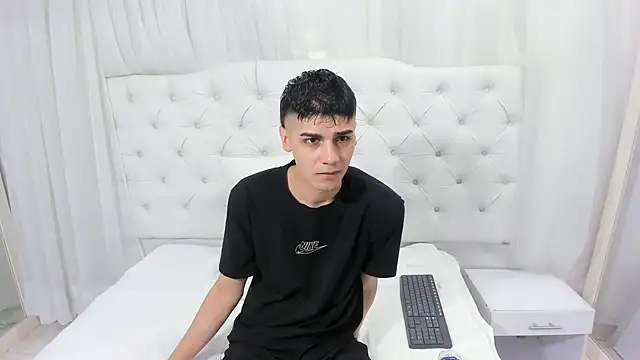 frank jhonsson online show from 12/20/25, 05:16