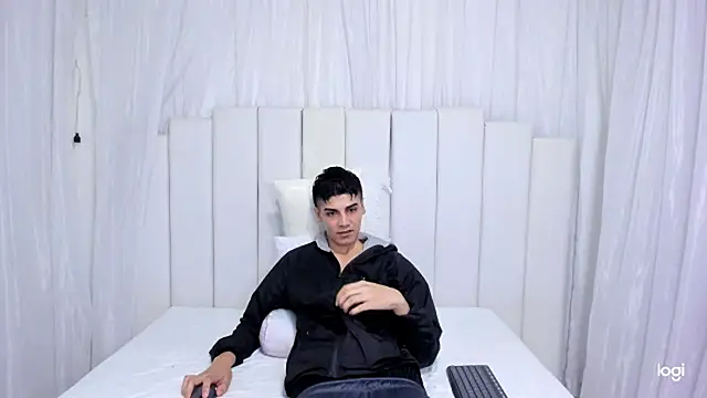 frank jhonsson online show from 11/13/25, 03:27