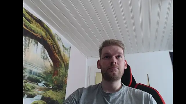 Justforfunc123 online show from 04/12/26, 07:33