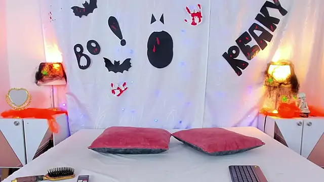 Snapshot of ValentinaGuerra chatting on 10/27/25, 02:01 ValentinaGuerra online show from 10/27/25, 02:01