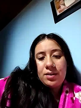 Snapshot of sweetie__annieee chatting on 10/12/25, 04:36 sweetie  annieee online show from 10/12/25, 04:36