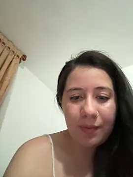 Snapshot of sweetie__annieee chatting on 10/03/25, 12:58 sweetie  annieee online show from 10/03/25, 12:58