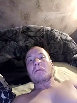 Snapshot of Vajs87 chatting on 10/23/25, 02:32 Vajs87 online show from 10/23/25, 02:32