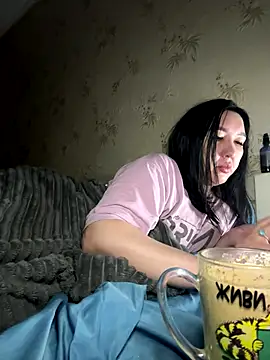 Snapshot of Naughtbaby_2025 chatting on 12/04/25, 02:54 Naughtbaby 2025 online show from 12/04/25, 02:54