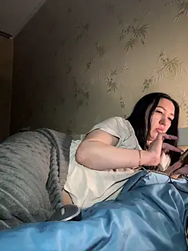 Snapshot of Naughtbaby_2025 chatting on 11/23/25, 03:44 Naughtbaby 2025 online show from 11/23/25, 03:44