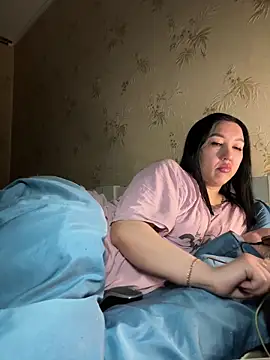 Naughtbaby 2025 online show from 12/21/25, 12:46