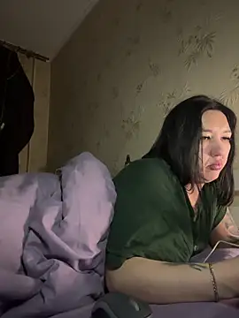 Naughtbaby 2025 online show from 03/18/25, 08:59