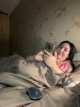 Naughtbaby 2025 online show from 02/20/26, 01:57