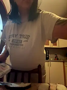 Snapshot of Naughtbaby_2025 chatting on 11/06/25, 02:48 Naughtbaby 2025 online show from 11/06/25, 02:48