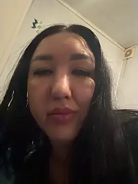 Naughtbaby 2025 online show from 04/28/26, 02:32