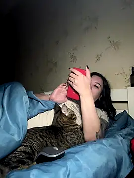 Snapshot of Naughtbaby_2025 chatting on 12/15/25, 02:28 Naughtbaby 2025 online show from 12/15/25, 02:28