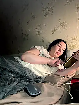 Naughtbaby 2025 online show from 01/08/26, 01:28