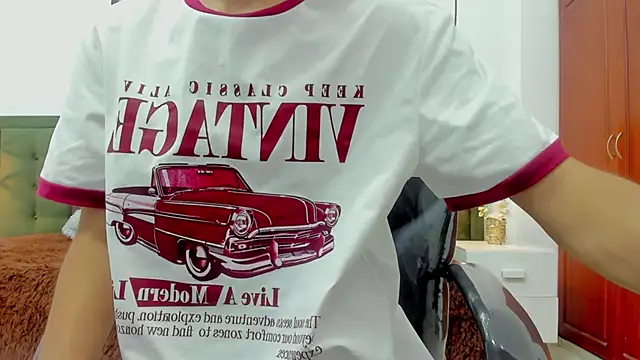 Johann sex online show from 12/15/25, 04:46