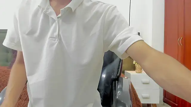 Johann sex online show from 01/05/26, 05:27