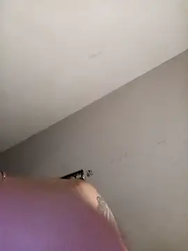 LeonRoots online show from 10/17/25, 06:28