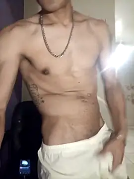 LeonRoots online show from 02/04/26, 07:47