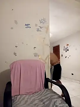 LeonRoots online show from 02/18/26, 07:39